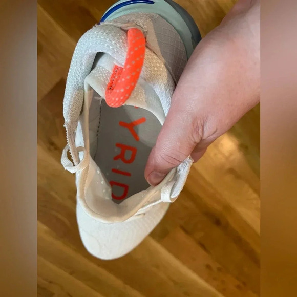 Nike Joyride Run Flyknit 'Bright Mango' AQ2730-100 - Picture 14 of 14